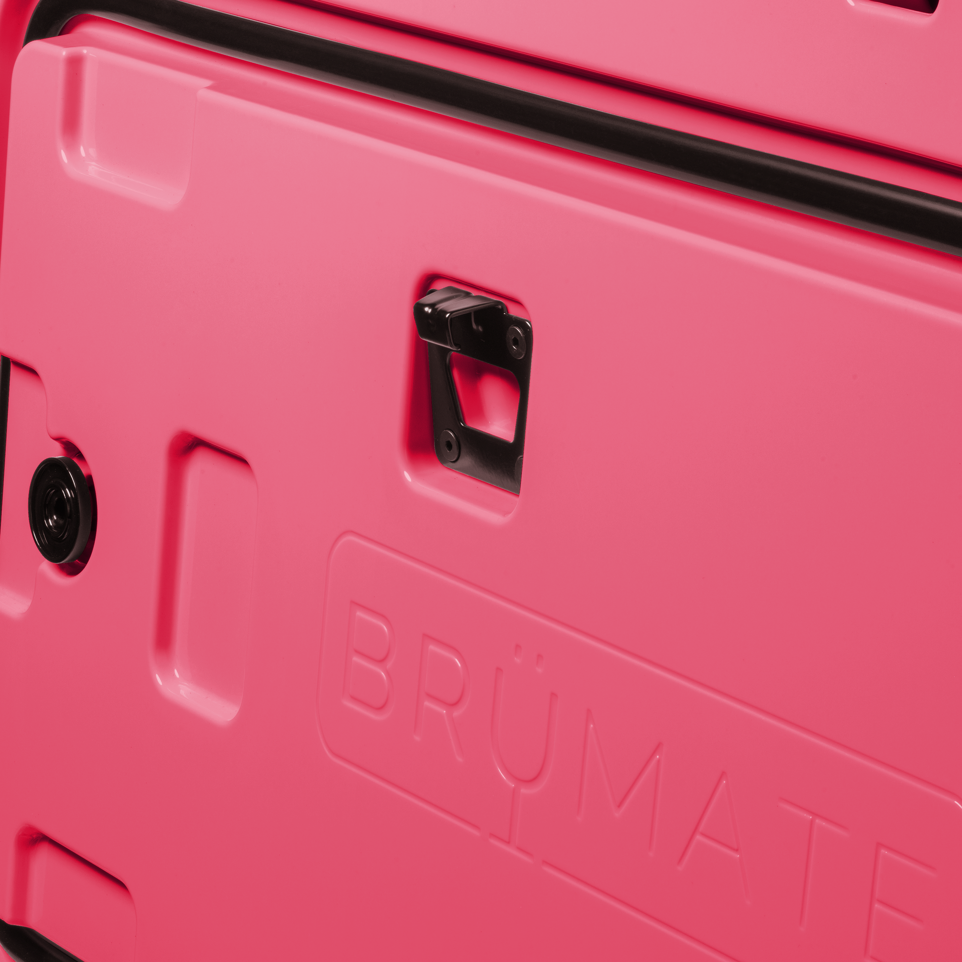 brutank-m9 brutank-55qt-neonpink-bottle-opener.png